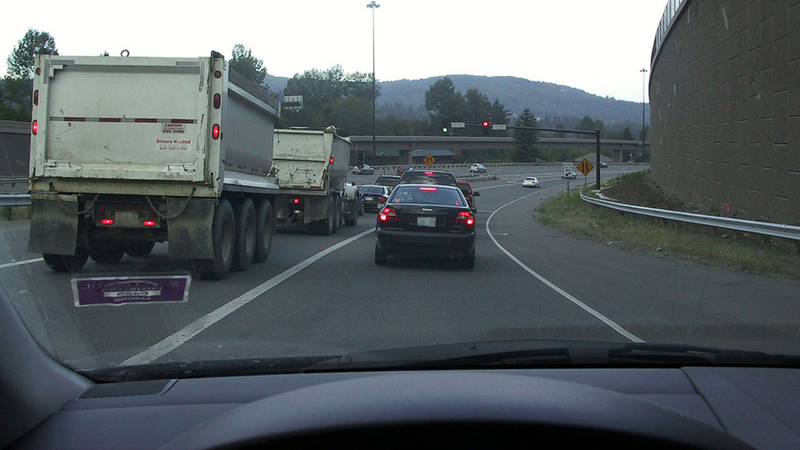 Illustration for article titled Ten Ways City Planners Screw Up Traffic LIghts